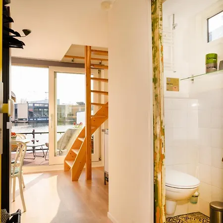 Houseboat With Canalview And Free Bikes