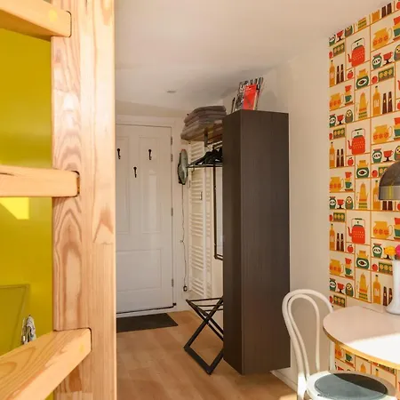 Houseboat With Canalview And Free Bikes Amsterdam