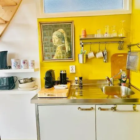 Houseboat With Canalview And Free Bikes Båthotell Amsterdam