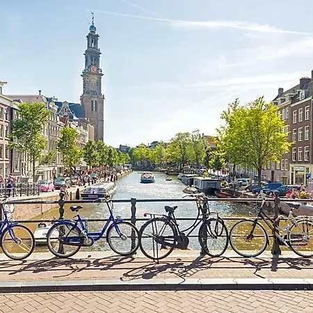 Botel Houseboat With Canalview And Free Bikes Amsterdam