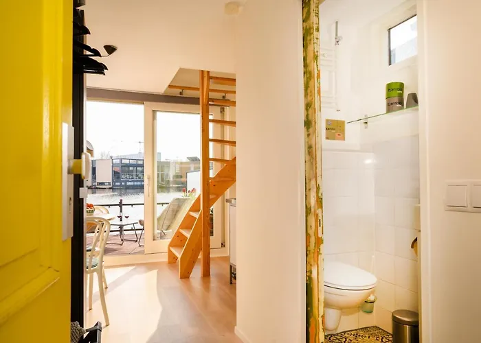 Houseboat With Canalview And Free Bikes