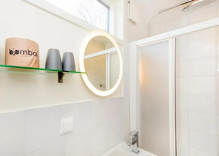 Houseboat With Canalview And Free Bikes