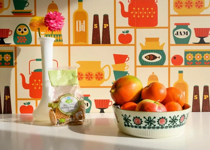 Botel Houseboat With Canalview And Free Bikes Amsterdam