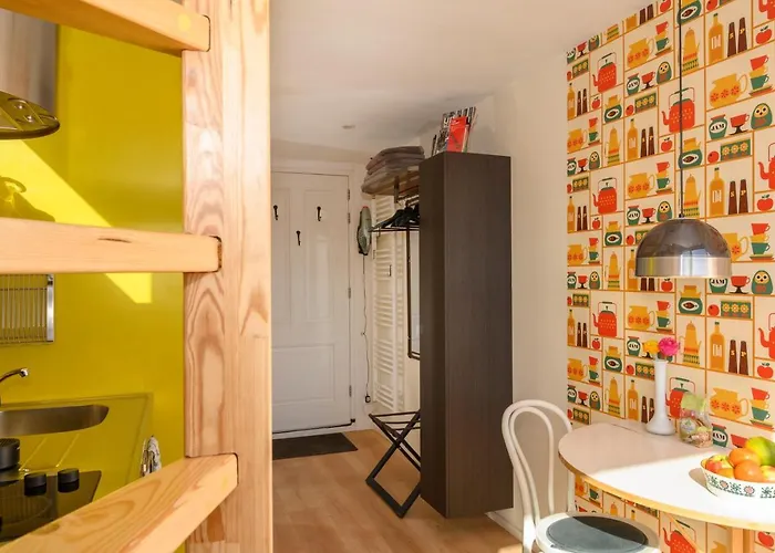 Houseboat With Canalview And Free Bikes Amsterdam