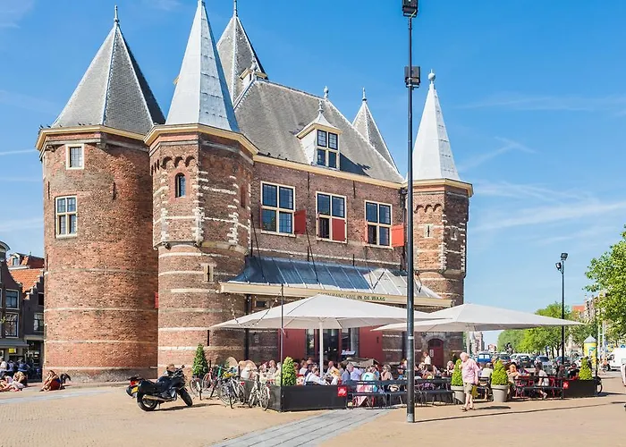 Houseboat With Canalview And Free Bikes Botel Amsterdam