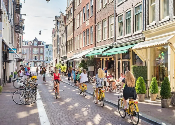 Houseboat With Canalview And Free Bikes
